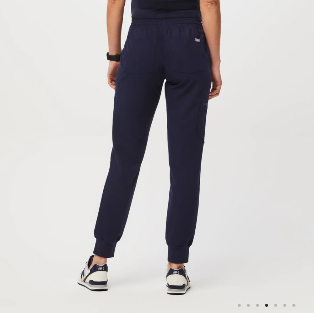 Zamora Maternity Jogger Scrub Pants